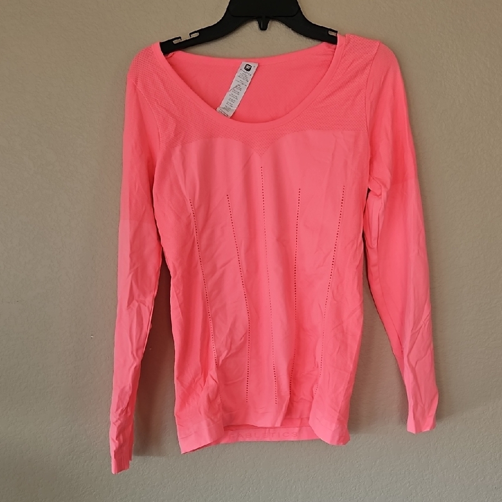 Fabletics L Pink Long‎ Sleeve Top